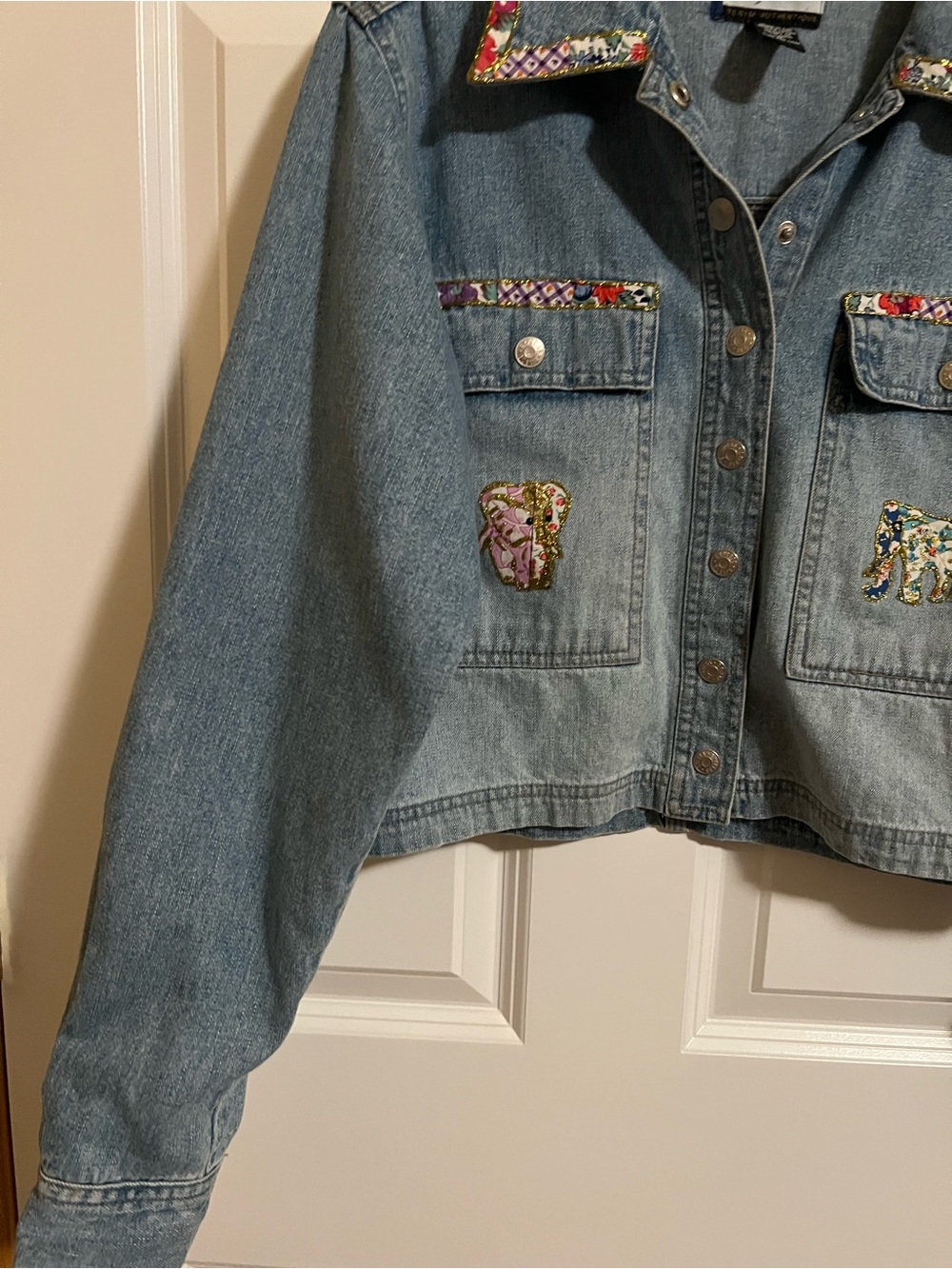 EUC vintage Express Bleus light denim jean jacket. Size M - Picture 6 of 9